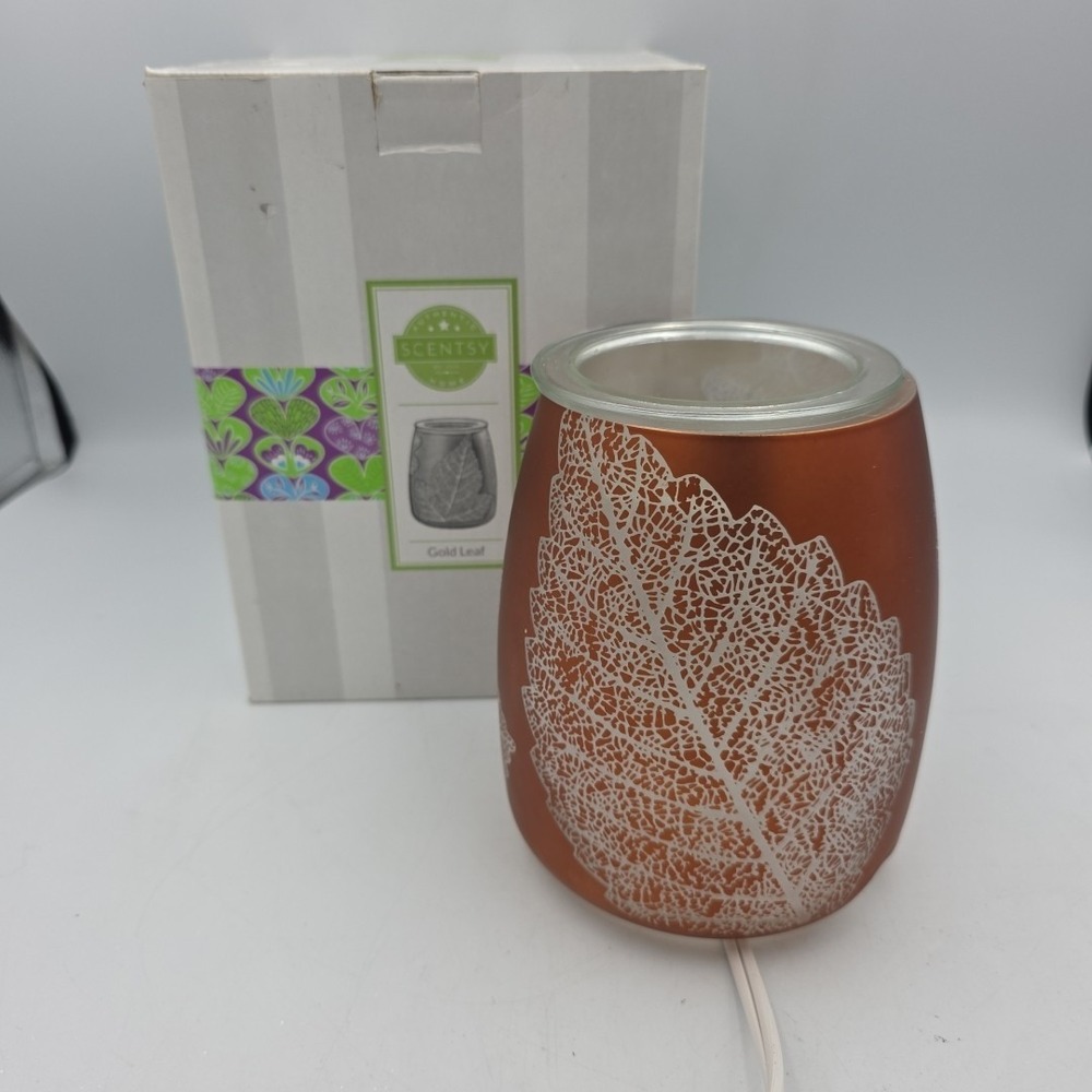 Scentsy Full-Size Wax Warmer Gold Leaf Retired Fall Home Office Decoration